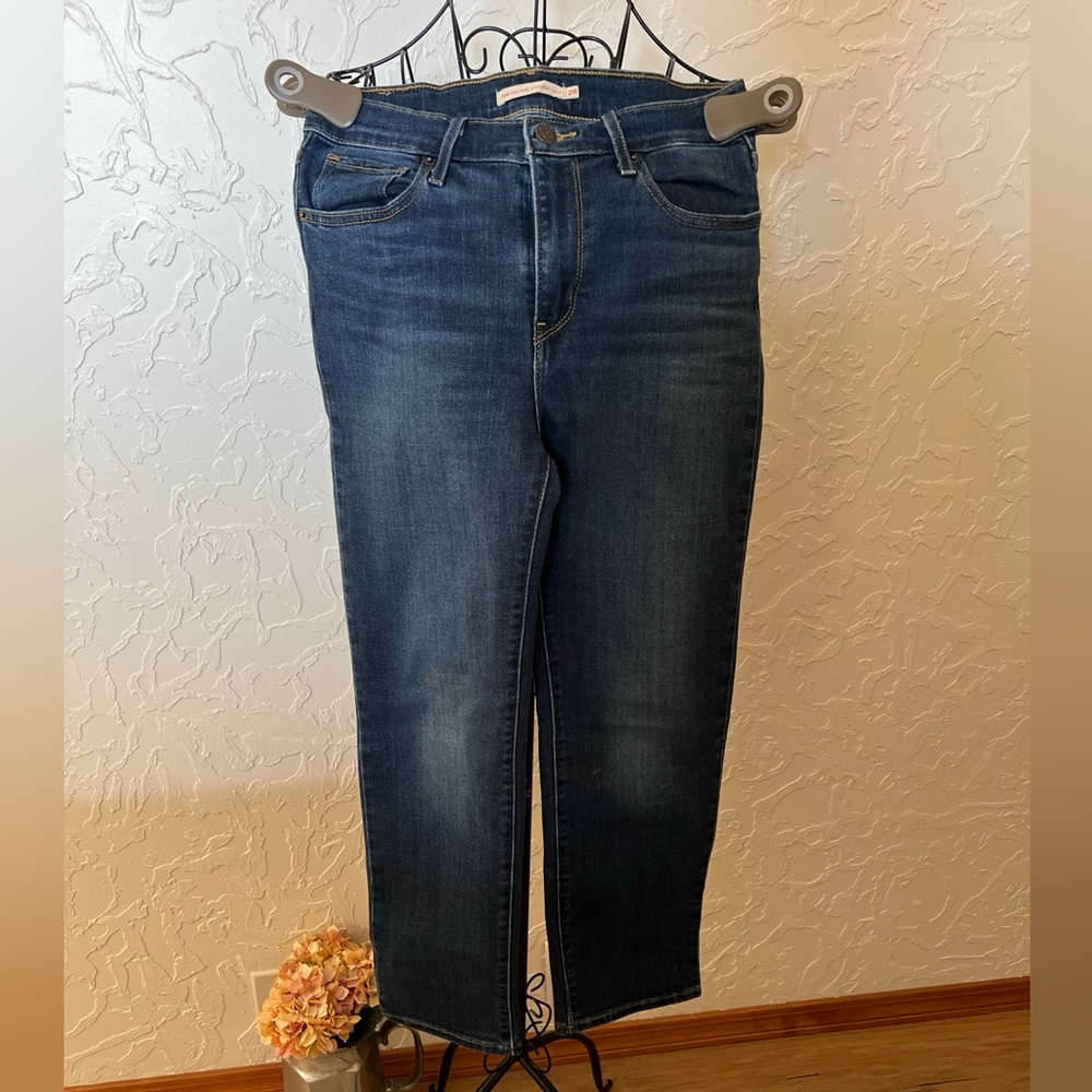 Levi's 724 High Rise Straight Crop